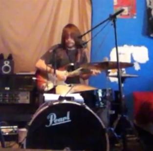 Triple threat artist | iNFOnews.ca