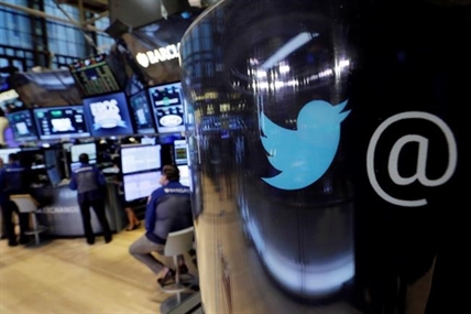 Twitter: We suspended 360K accounts over 'violent extremism' | iNFOnews.ca