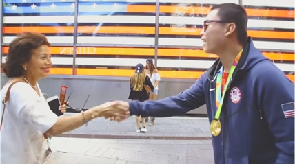 TRENDING NOW: Man pretends to be a USA gold medalist | iNFOnews.ca TRENDING NOW: Man pretends to be a USA gold medalist | iNFOnews.ca