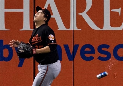 Jays promise tougher security, alcohol policies after beer-throwing incident | iNFOnews.ca Jays promise tougher security, alcohol policies after beer-throwing incident | iNFOnews.ca