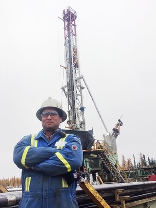 Prairie farmers take financial hit as oil and gas slowdown stalls drilling rigs | iNFOnews.ca Prairie farmers take financial hit as oil and gas slowdown stalls drilling rigs | iNFOnews.ca