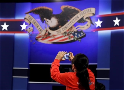 VIEWERS' GUIDE: Latest bombshell on Trump hangs over debate | iNFOnews.ca