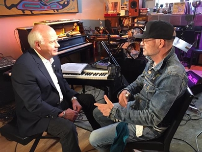 Tragically Hip frontman Gord Downie talks about memory loss in CBC interview | iNFOnews.ca Tragically Hip frontman Gord Downie talks about memory loss in CBC interview | iNFOnews.ca