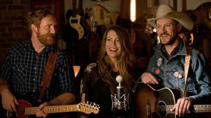 Belle Paine and Blake Berglund come to the Okanagan | iNFOnews.ca
