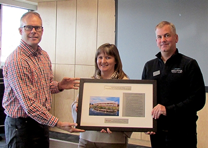 Kelowna Yacht Club is presented Club of the Year Award | iNFOnews.ca