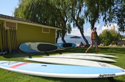 Paddle shop owner talks about the sport making waves in Kelowna | iNFOnews.ca Paddle shop owner talks about the sport making waves in Kelowna | iNFOnews.ca
