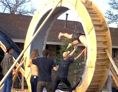 Dude, did you see the size of that slip n' slide? | iNFOnews.ca Dude, did you see the size of that slip n' slide? | iNFOnews.ca