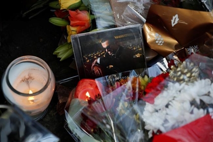 Fans mourn pop's George Michael as charities reveal his work | iNFOnews.ca