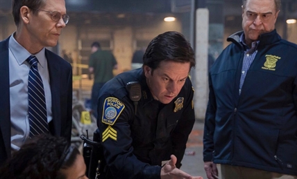 MOVIE REVIEW: In 'Patriots Day,' a community disarms terrorism | iNFOnews.ca MOVIE REVIEW: In 'Patriots Day,' a community disarms terrorism | iNFOnews.ca