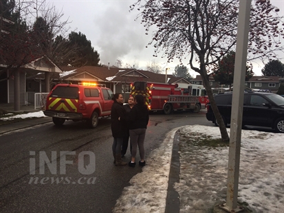 BREAKING: Crews battle fire at Okanagan Metis Housing complex in West Kelowna | iNFOnews.ca BREAKING: Crews battle fire at Okanagan Metis Housing complex in West Kelowna | iNFOnews.ca
