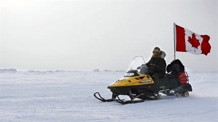 007, North of 60: Canadian Forces test stealth snowmobile for covert Arctic ops | iNFOnews.ca