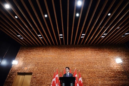 Opioid crisis is devastating communities and families: Trudeau | iNFOnews.ca