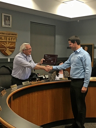 Two Lake Country staff receive FCM award | iNFOnews.ca