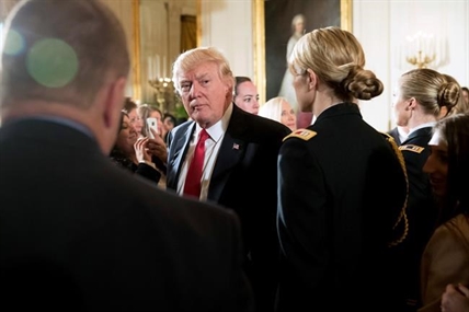 Trump takes first step in NAFTA renegotiation, sends draft letter to Congress | iNFOnews.ca