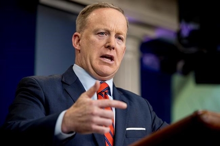 Spicer says even Hitler didn't use chemical weapons | iNFOnews.ca