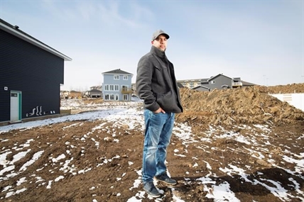 'We are rebuilding:' Hope, uncertainty one year after Fort McMurray fire | iNFOnews.ca