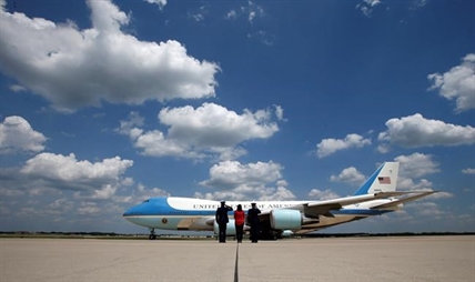 Trump White House rocked by two leaks, just as he leaves Washington on long trip | iNFOnews.ca