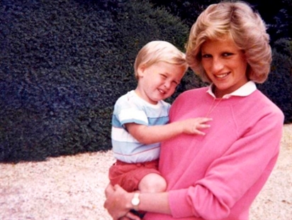 Princes William, Harry remember their final call with Diana | iNFOnews.ca