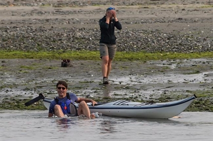 Trudeau takes unscheduled ocean dip while touring national park | iNFOnews.ca