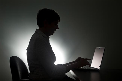 Toronto woman warns others about photos surfacing on image-sharing site | iNFOnews.ca