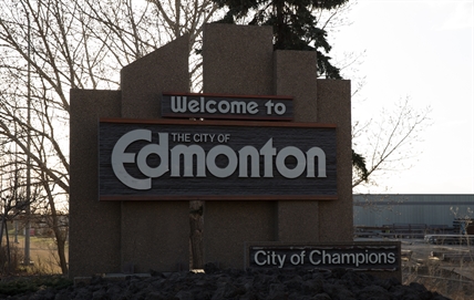 Man charged in theft of military plaques from Edmonton neighbourhood | iNFOnews.ca Man charged in theft of military plaques from Edmonton neighbourhood | iNFOnews.ca