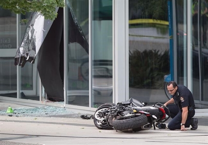 Female stunt driver dies after crash on set of 'Deadpool 2' in Vancouver | iNFOnews.ca