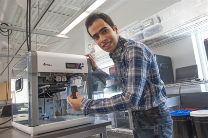 UBC Okanagan researcher discovers how 3D printing can be used in bone replacements | iNFOnews.ca