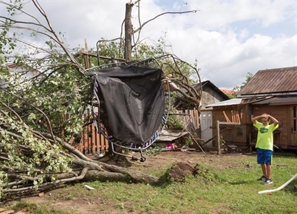 Authorities confirm tornado hit Quebec town as cleanup operations begin | iNFOnews.ca
