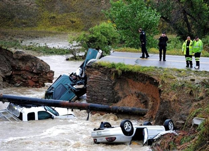 Rising waters drive thousands from their homes in Colorado | iNFOnews.ca