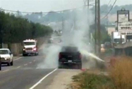 Driver and passerby fight vehicle fire in West Kelowna | iNFOnews.ca