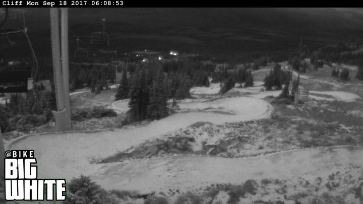 Okanagan ski hills get first flakes of snow | iNFOnews.ca Okanagan ski hills get first flakes of snow | iNFOnews.ca