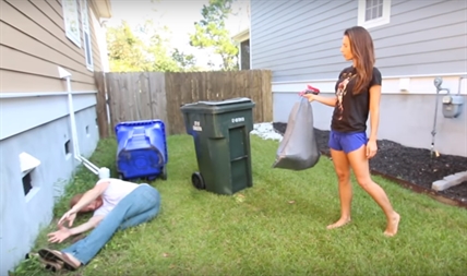 TRENDING NOW: People fainting like goats | iNFOnews.ca