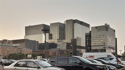 More than 100 patients transferred to newly opened Montreal superhospital | iNFOnews.ca