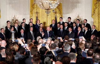 Trump sticks to hockey in honouring Stanley Cup champion Penguins | iNFOnews.ca