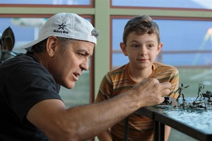 MOVIE REVIEW: An edgeless satire in George Clooney's 'Suburbicon' | iNFOnews.ca MOVIE REVIEW: An edgeless satire in George Clooney's 'Suburbicon' | iNFOnews.ca