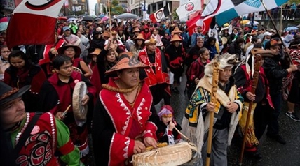 Residential school reconciliation walks draws thousands in Vancouver | iNFOnews.ca