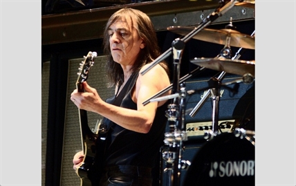 AC/DC founding member Malcolm Young dead at 64 | iNFOnews.ca