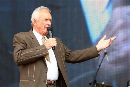 Longtime country singer, songwriter Mel Tillis dies | iNFOnews.ca
