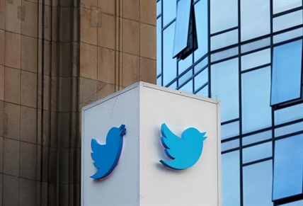 Twitter suspends white nationalists as it enforces new rules | iNFOnews.ca
