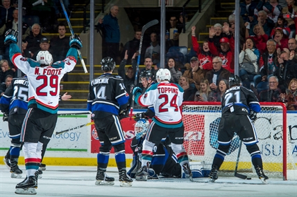 Kelowna Rockets edge visiting Victoria Royals in shootout | iNFOnews.ca