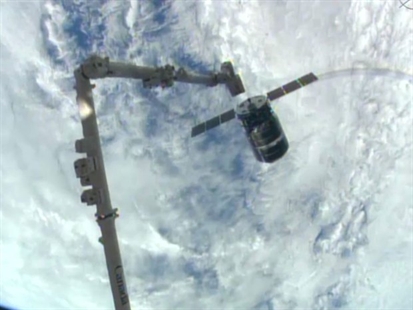 New commercial supply ship reaches International Space Station, delivers half-ton of meals | iNFOnews.ca New commercial supply ship reaches International Space Station, delivers half-ton of meals | iNFOnews.ca