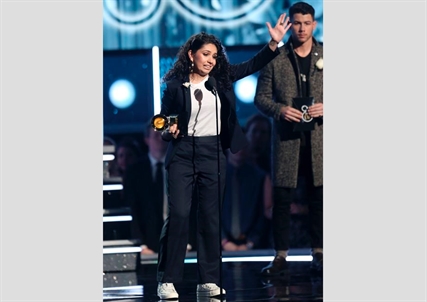 Do women need to 'step up'? Grammy leader's comment sparks debate on gender | iNFOnews.ca