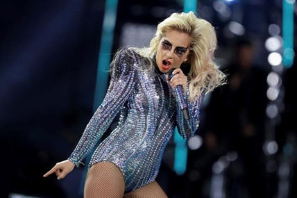 Lady Gaga cancels European tour dates due to 'severe pain' | iNFOnews.ca Lady Gaga cancels European tour dates due to 'severe pain' | iNFOnews.ca
