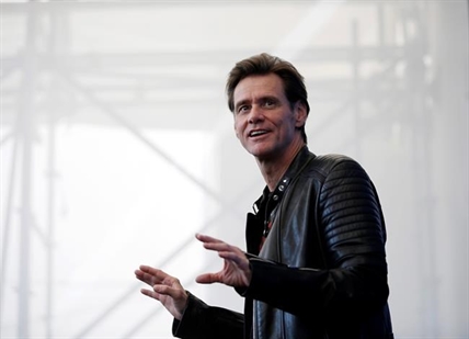 Jim Carrey says users should yank their Facebook accounts | iNFOnews.ca