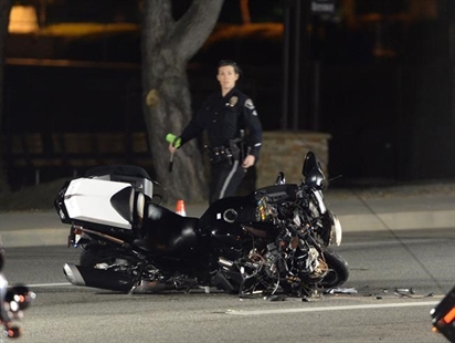 Police officer in Trudeau motorcade seriously injured in crash in California | iNFOnews.ca