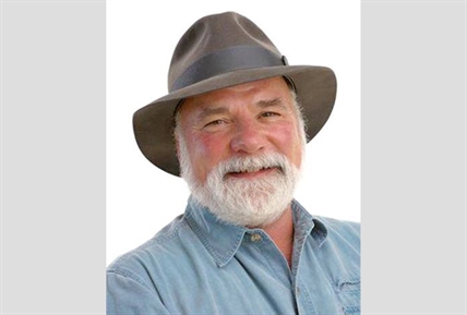 Canadian humorist Arthur Black of CBC Radio's 'Basic Black' dies at age 74 | iNFOnews.ca