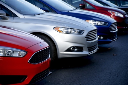 Ford recalls almost 1.4M cars; steering wheel can come loose | iNFOnews.ca