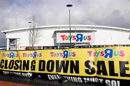Toys "R" Us says Canadian stores will stay open, even as U.K. operations shutter | iNFOnews.ca