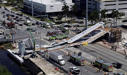 VIDEO: 'Multiple' fatalities when bridge at Florida university collapses onto vehicles | iNFOnews.ca VIDEO: 'Multiple' fatalities when bridge at Florida university collapses onto vehicles | iNFOnews.ca