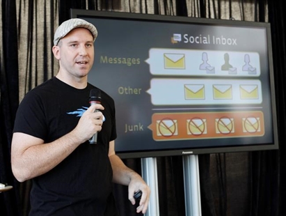 Facebook exec says he didn't agree with his provocative memo | iNFOnews.ca
